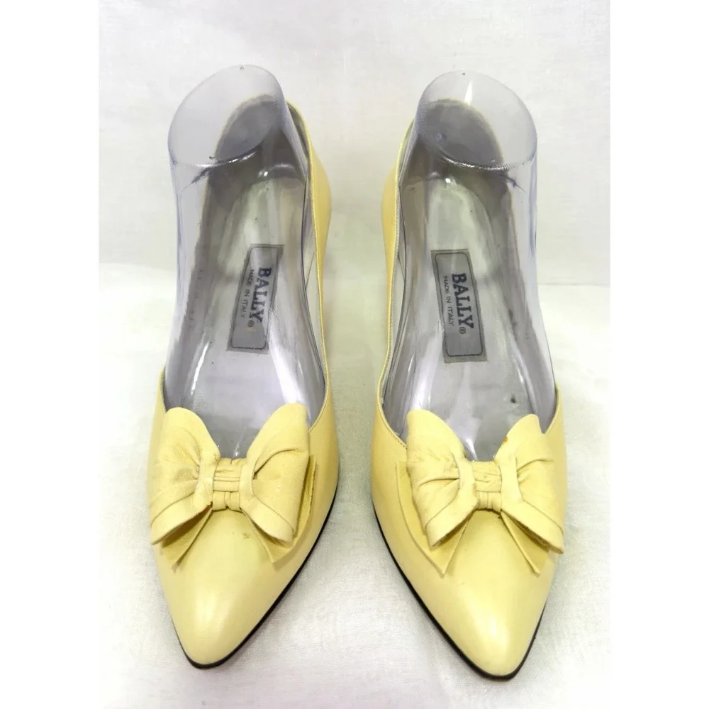 VTG Bally Womens 8.5 M Yellow Leather Bow Pointed Toe Pumps Heels Italy